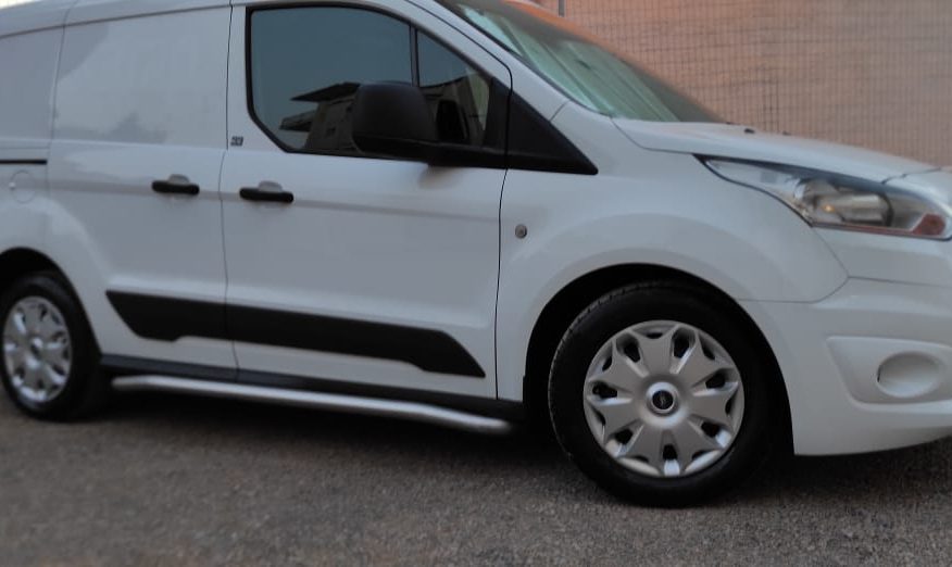 Ford Transit Connect 2015 κοντό *Πουλήθηκε*