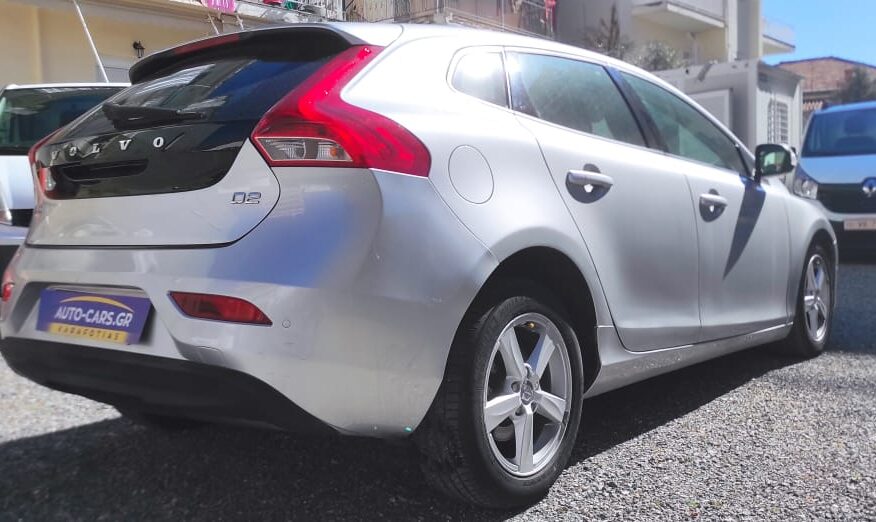 Volvo V40 D2 11/2014 Diesel Αυτόματο *Ευκαιρία* Eλληνικό