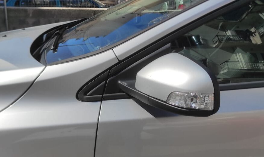 Volvo V40 D2 11/2014 Diesel Αυτόματο *Ευκαιρία* Eλληνικό