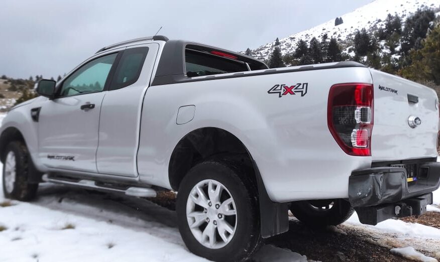 Ford Ranger 11/2015 Wildtrack 3.2 Full Extra