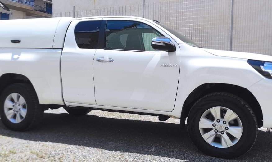 Τοyota Hilux 2017 *Full Extra* 1μιση καμπίνα FJ