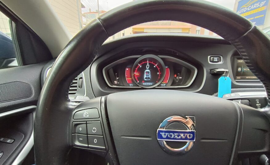 Volvo V40 1.6 D2 Diesel 2014 *Full Extra*