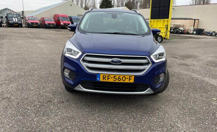 Ford Kuga 1.5 Diesel 2018 Titanium *Panorama* Full Extra