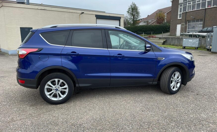 Ford Kuga 1.5 Diesel 2018 Titanium *Panorama* Full Extra