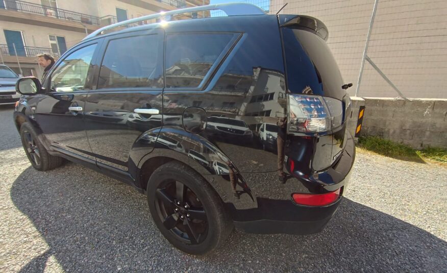 Mitsubishi Outlander 2.0 Diesel *7θέσιο* 4X4 Full Extra 1ο χέρι Ελληνικό 11/2008