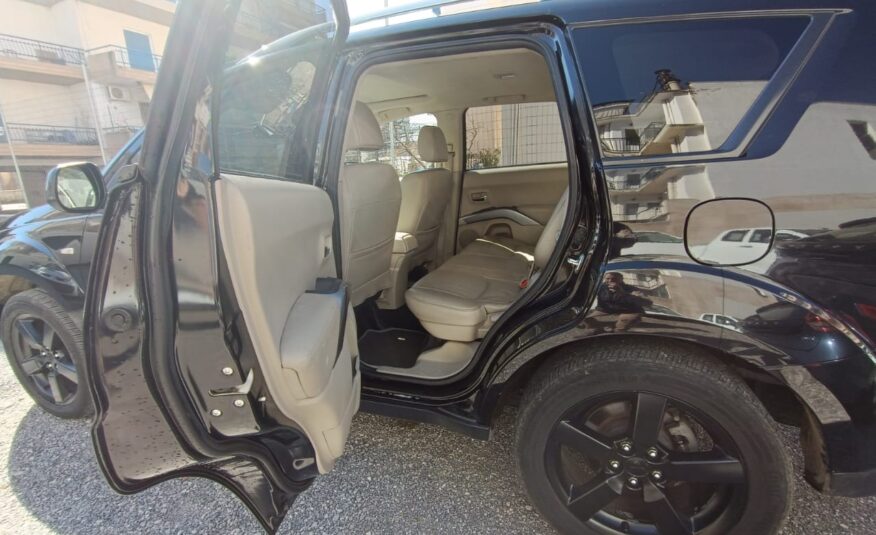 Mitsubishi Outlander 2.0 Diesel *7θέσιο* 4X4 Full Extra 1ο χέρι Ελληνικό 11/2008