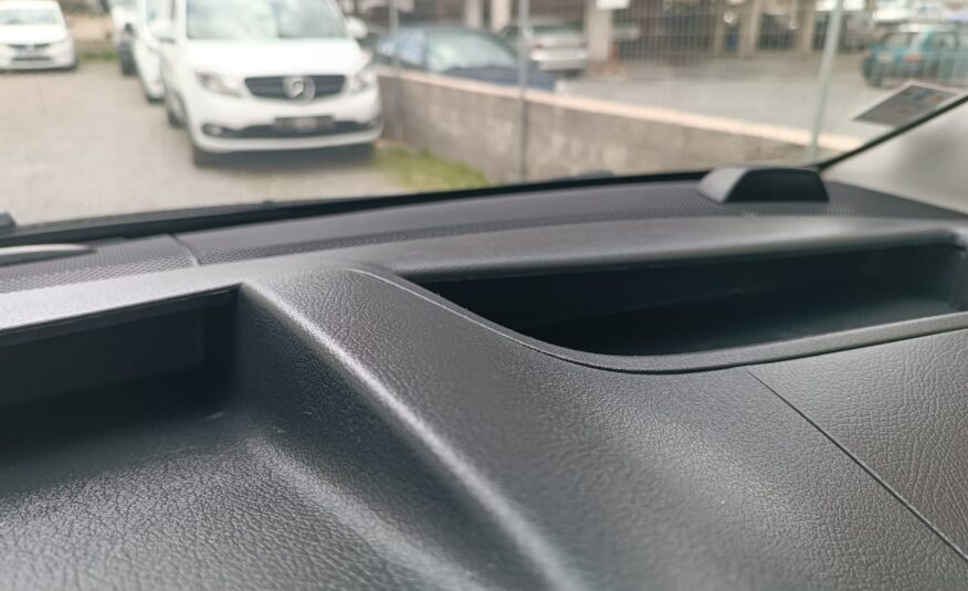 Mercedes-Benz Vito *Μακρύ*2018 114 D Full Extra Οθόνη Navi