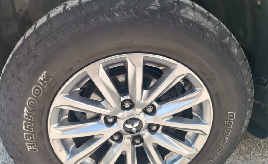Mitsubishi L200*Αυτόματο*Triton*Full Extra* Δερμάτινα* Οθόνη*4πορτο